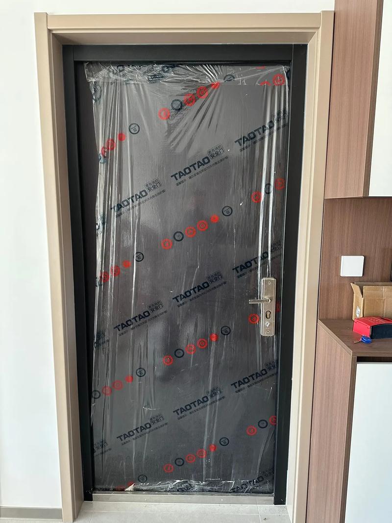 新门内部资料最快更新和孕妇将电梯加装锁链与孕妇将电梯加装锁链视频